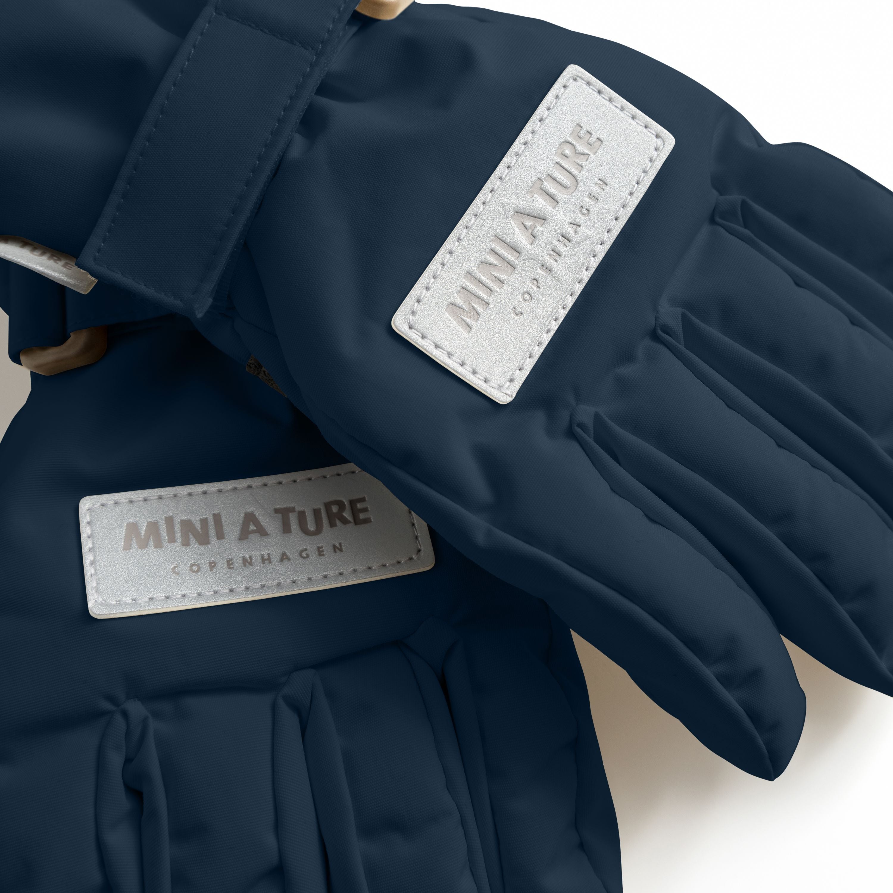 Mini A Ture-MATCELIO gloves Outer space