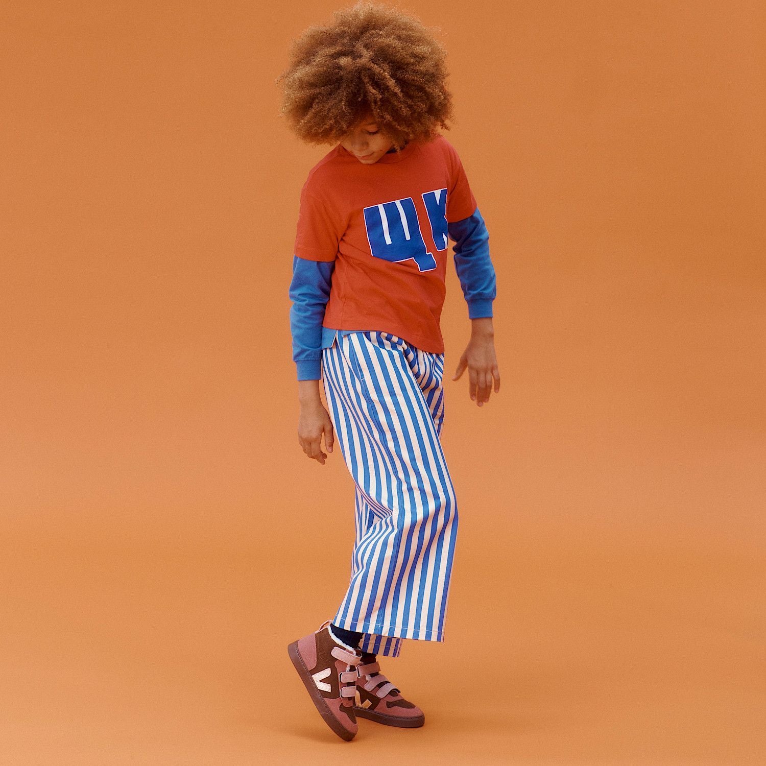 Veja-Small V-10 Mid Winter Walnut Platine Bark