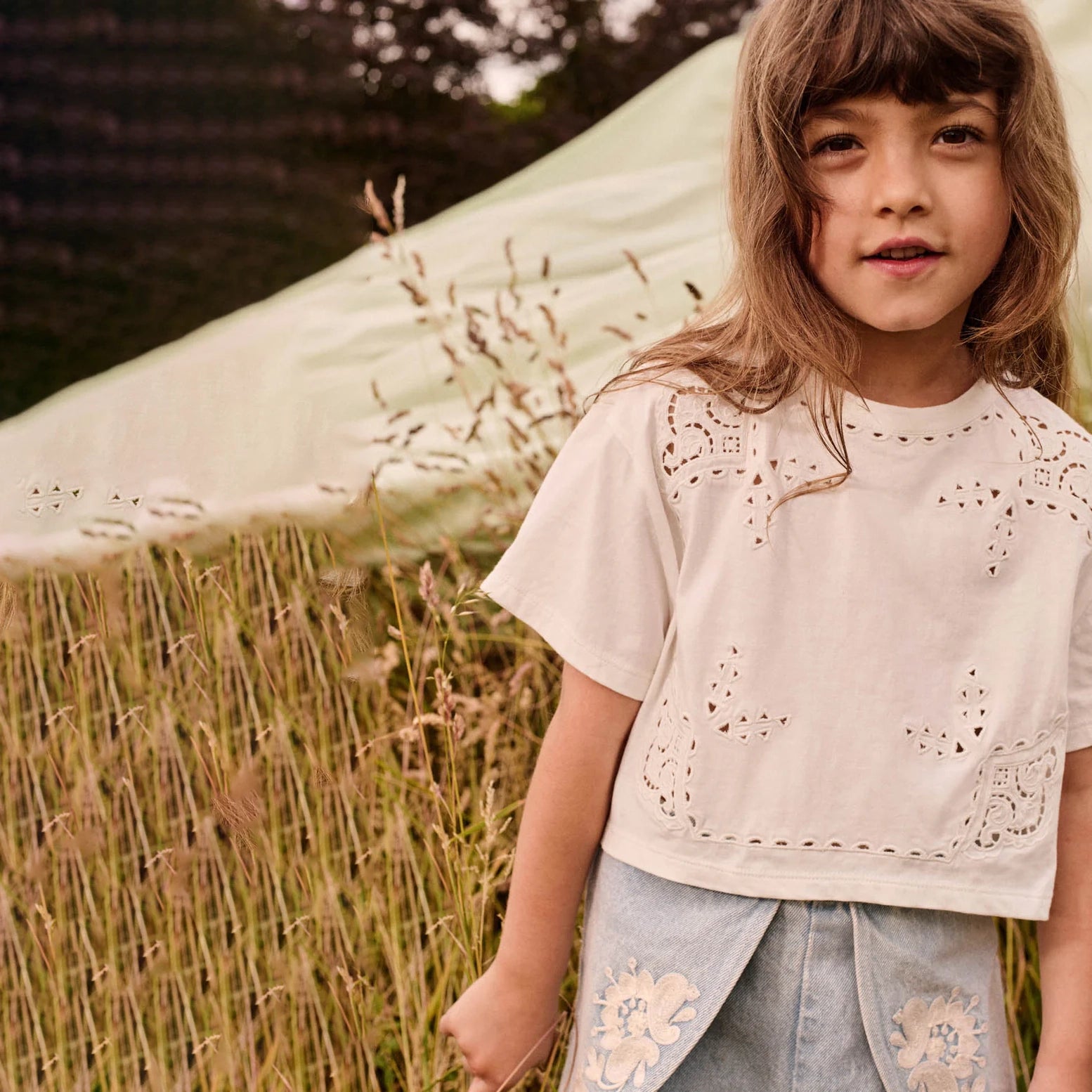 Louise Misha-Girls Tee Kalistee Off White