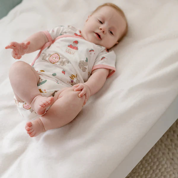 Nest Designs-Baby Short Sleeve Kimono Onesie Very Squirrelly