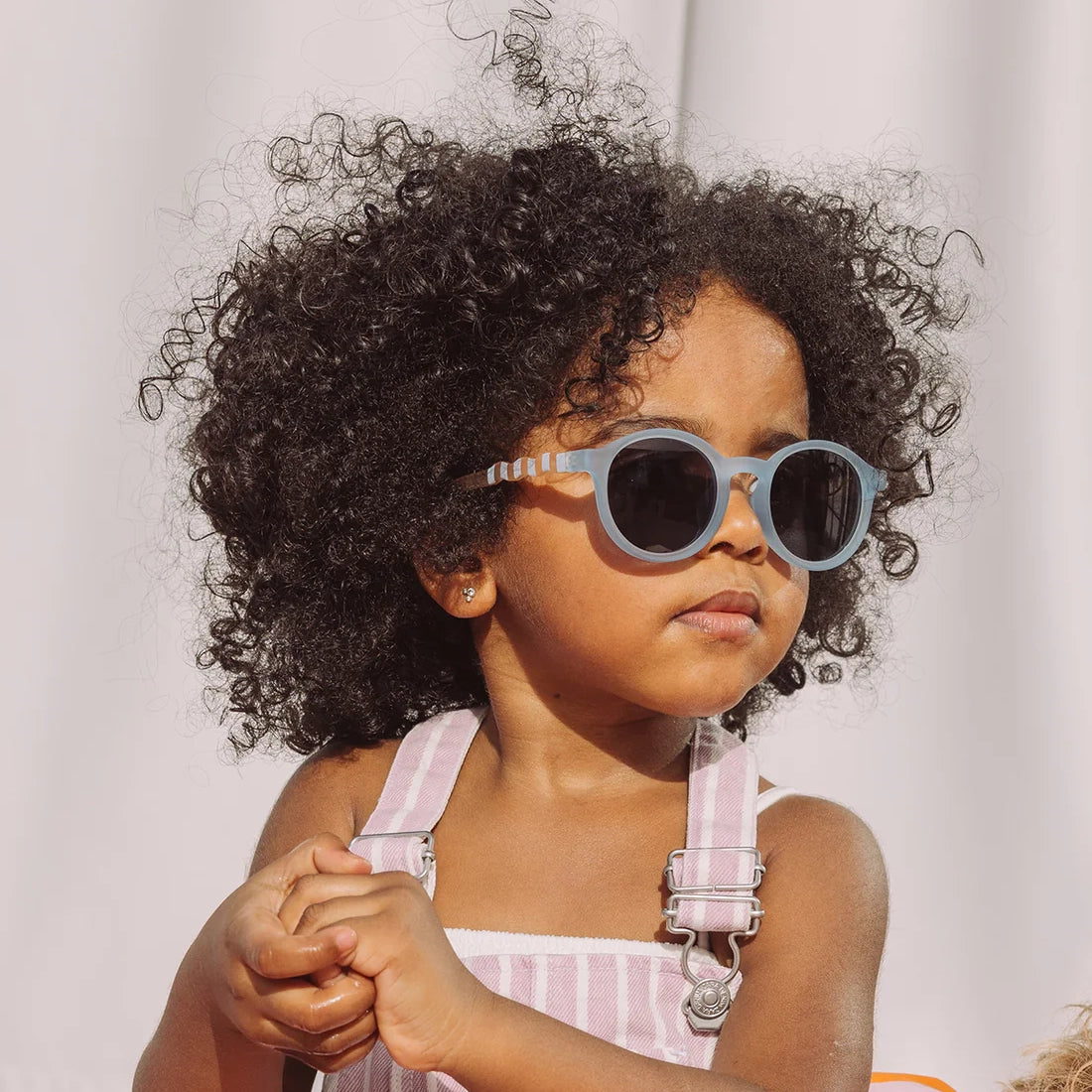 Olivio & Co-Junior Oval Sunglasses Sailing Blue
