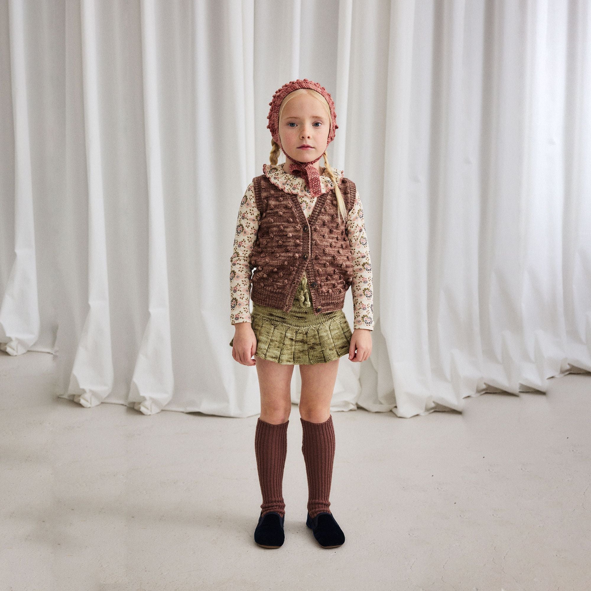 Misha & Puff-Skating Pond Skirt Ponderosa