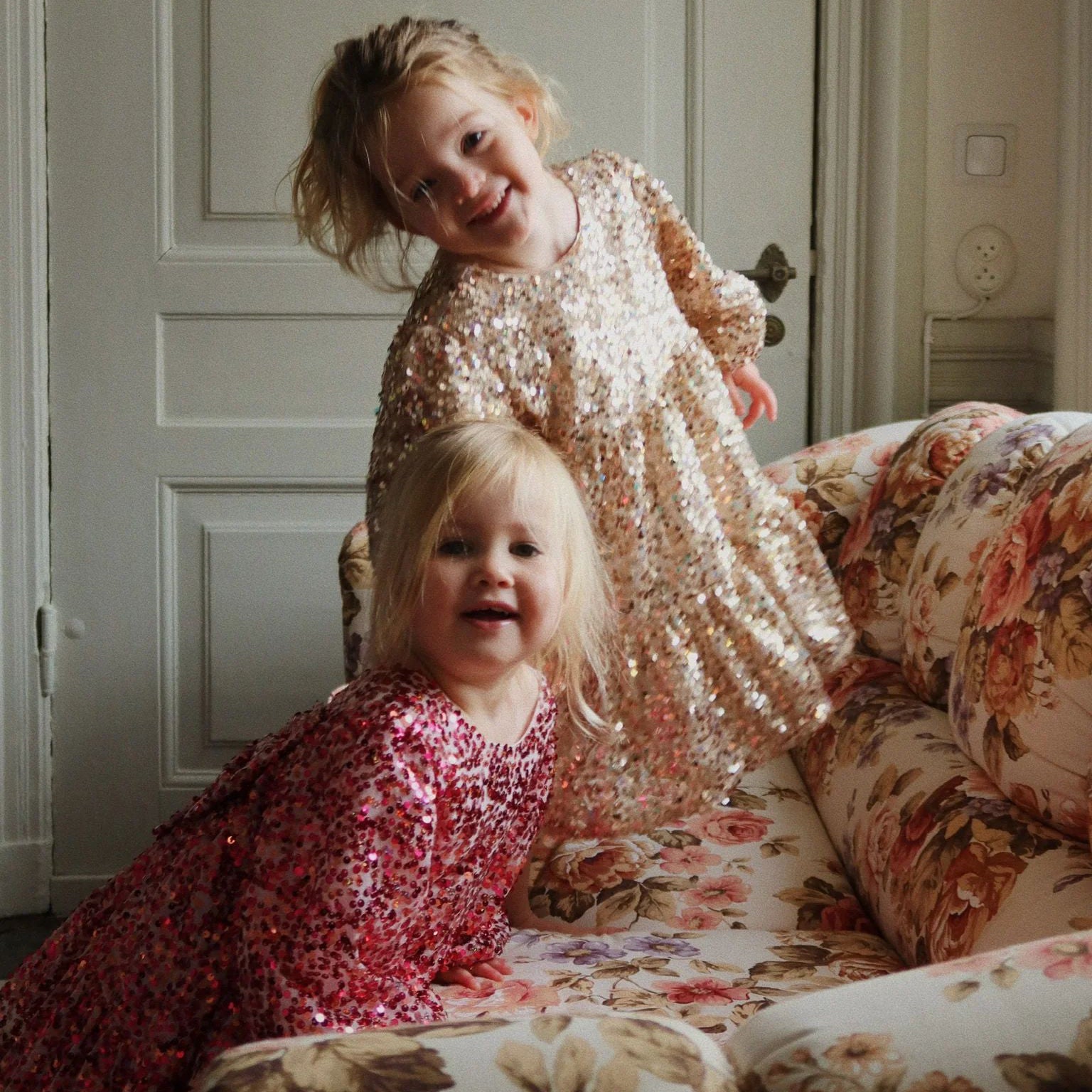 Konges Sløjd-Lila Sequins Bow Dress Gold Glitter