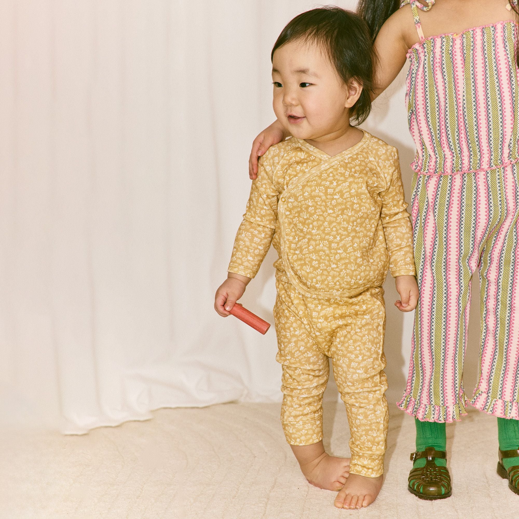 Misha & Puff-Baby Wrap Set Root Bunny Meadow