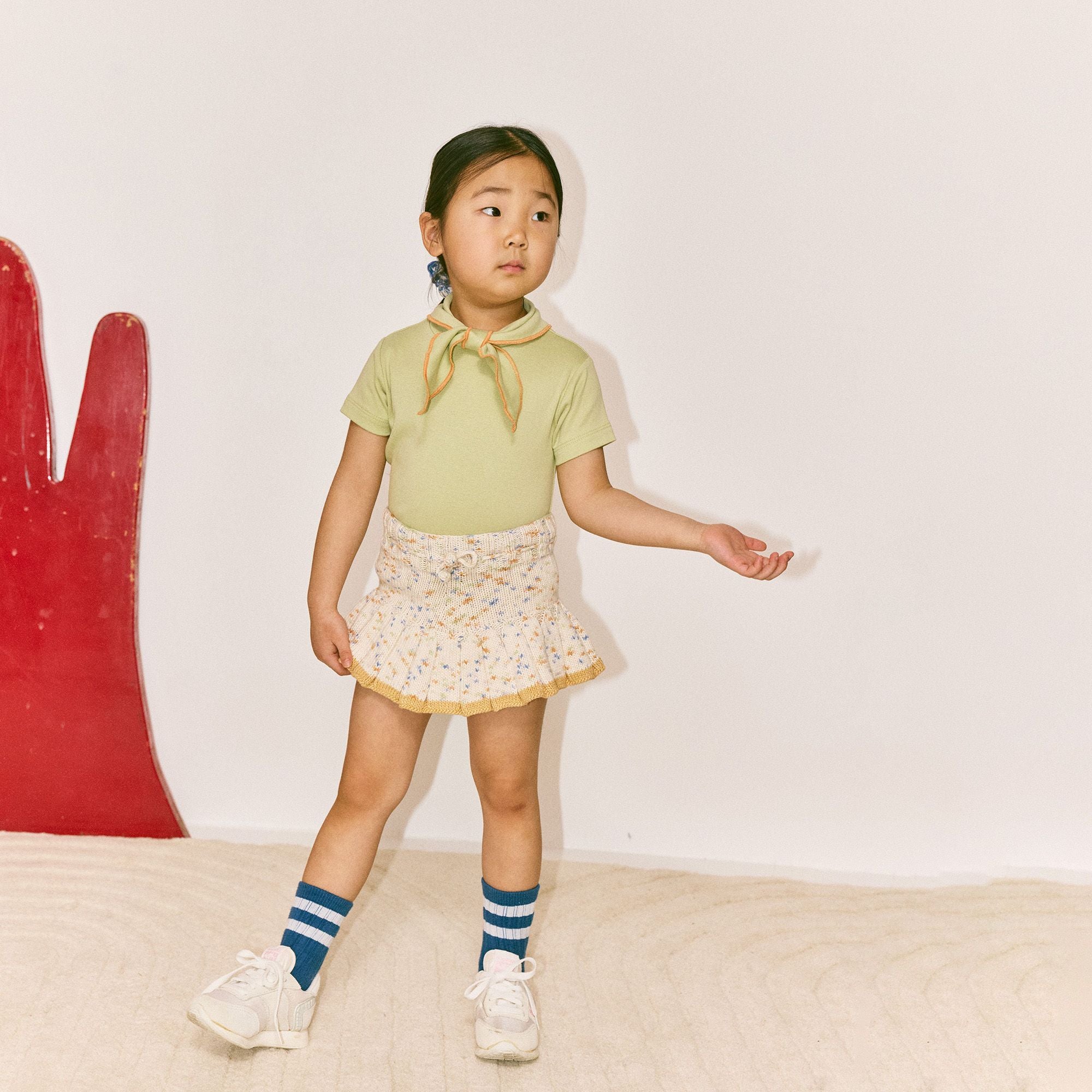 Misha & Puff-Girls Skating Pond Skirt Seashore Confetti