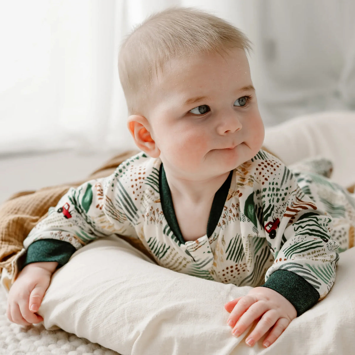 Nest Designs-Long Sleeve Footed Sleeper Farmer Dell