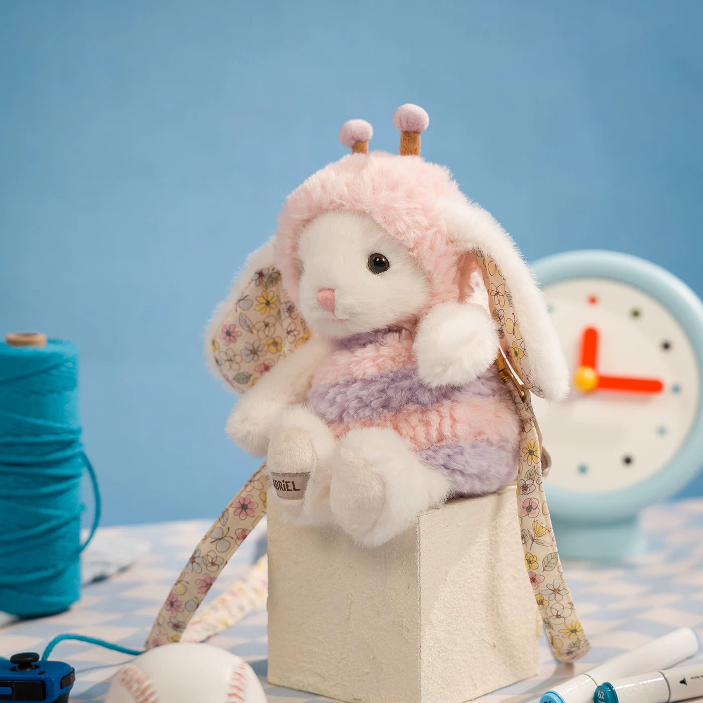 Gabriel-Little Hanging Yumi-23cm