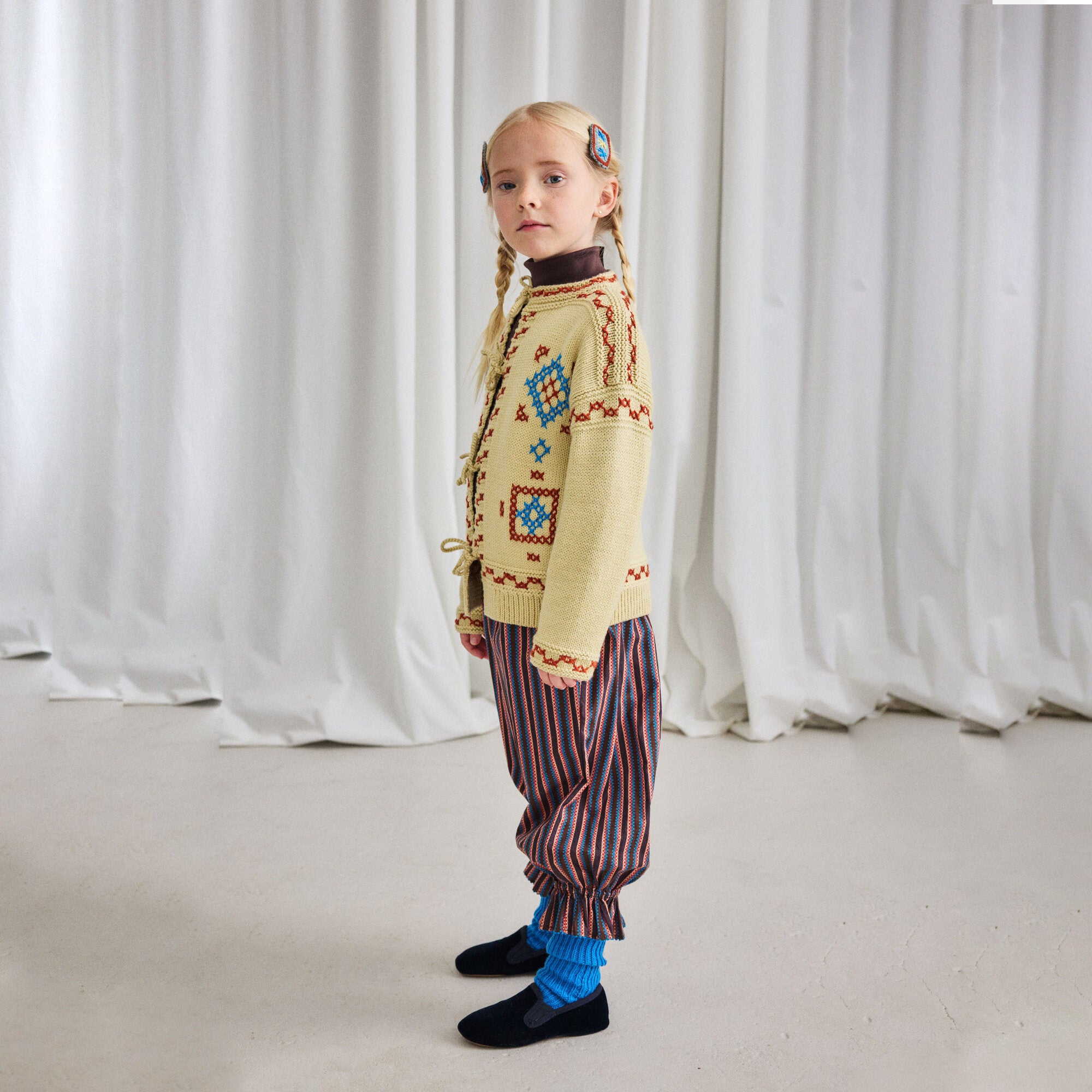 Misha & Puff-Cross Stitch Bjorn Cardigan Raffia