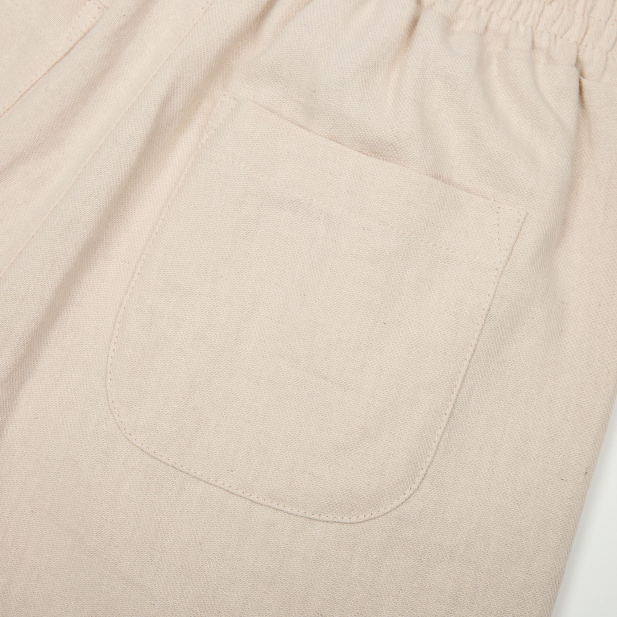 Jelly Mallow-Avocado Island Linen Shorts Cream