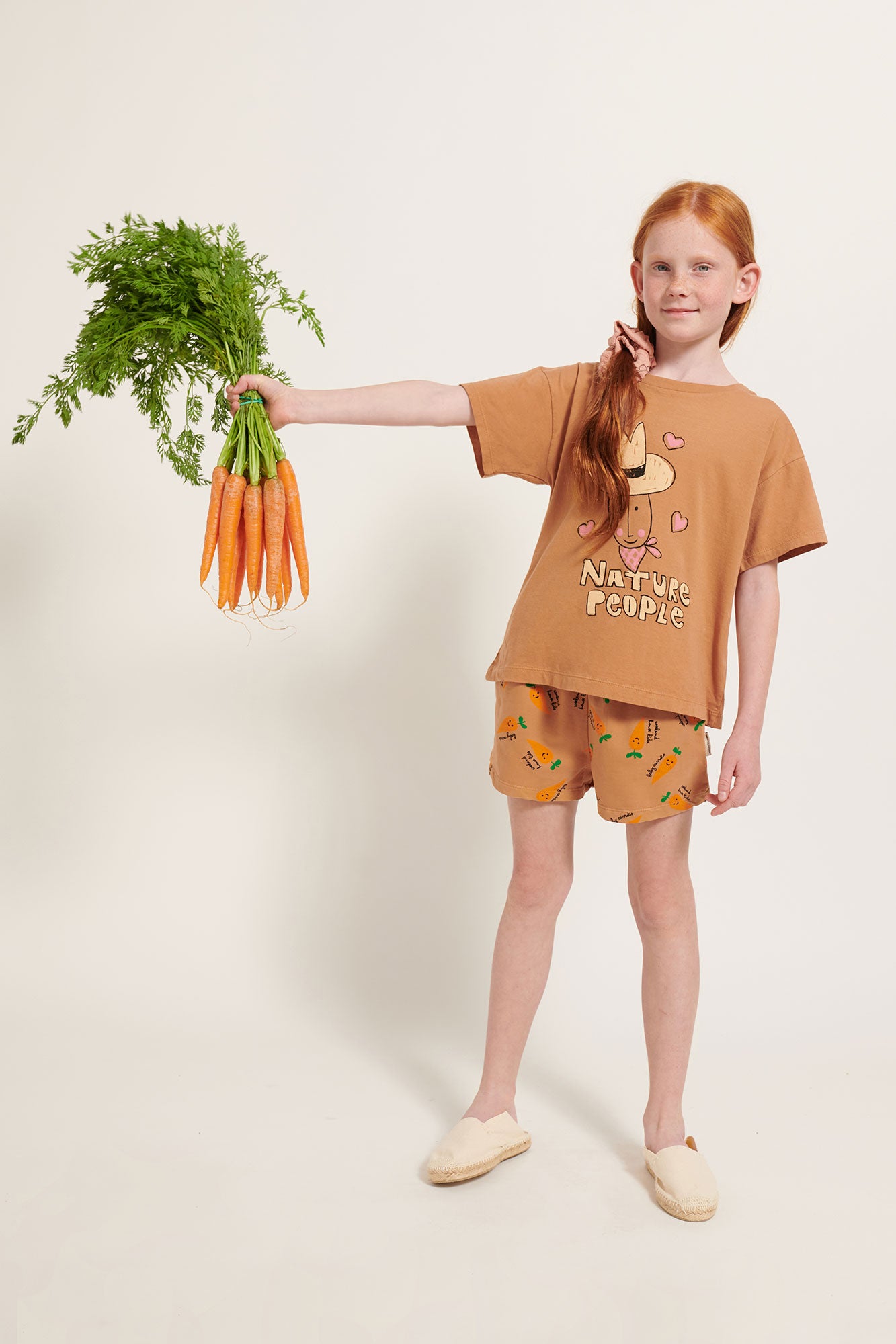NATURE LOVERS T-SHIRT-CAMEL