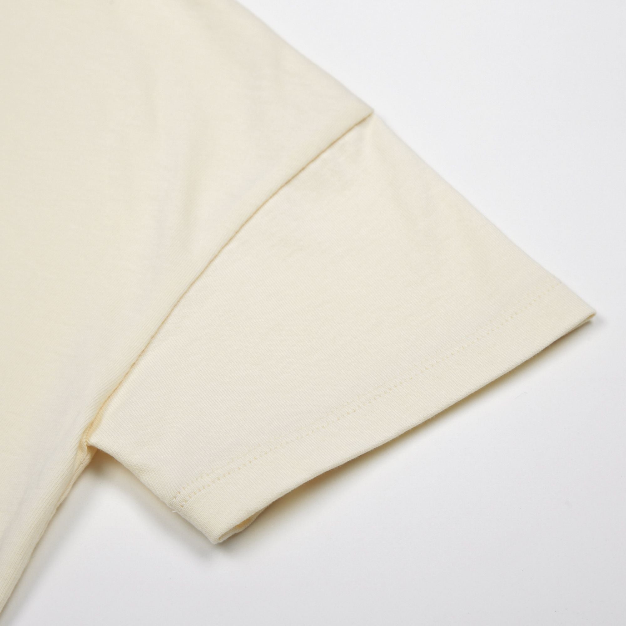 Jelly Mallow-Colorful Plate T-shirt Ivory