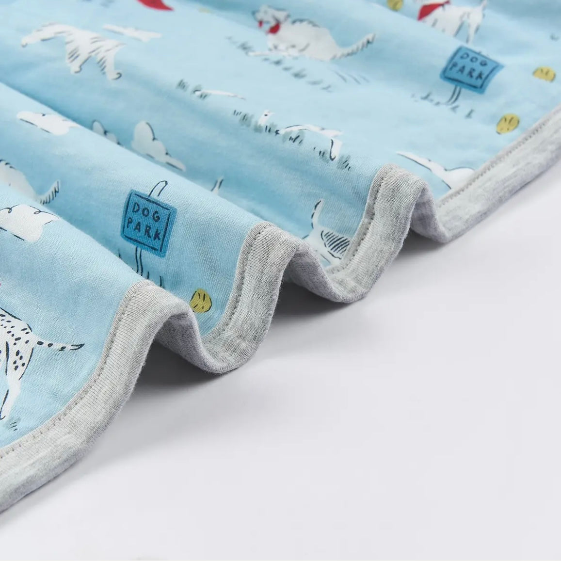 Nest Designs-Cozy Blanket - Medium Puppy Park