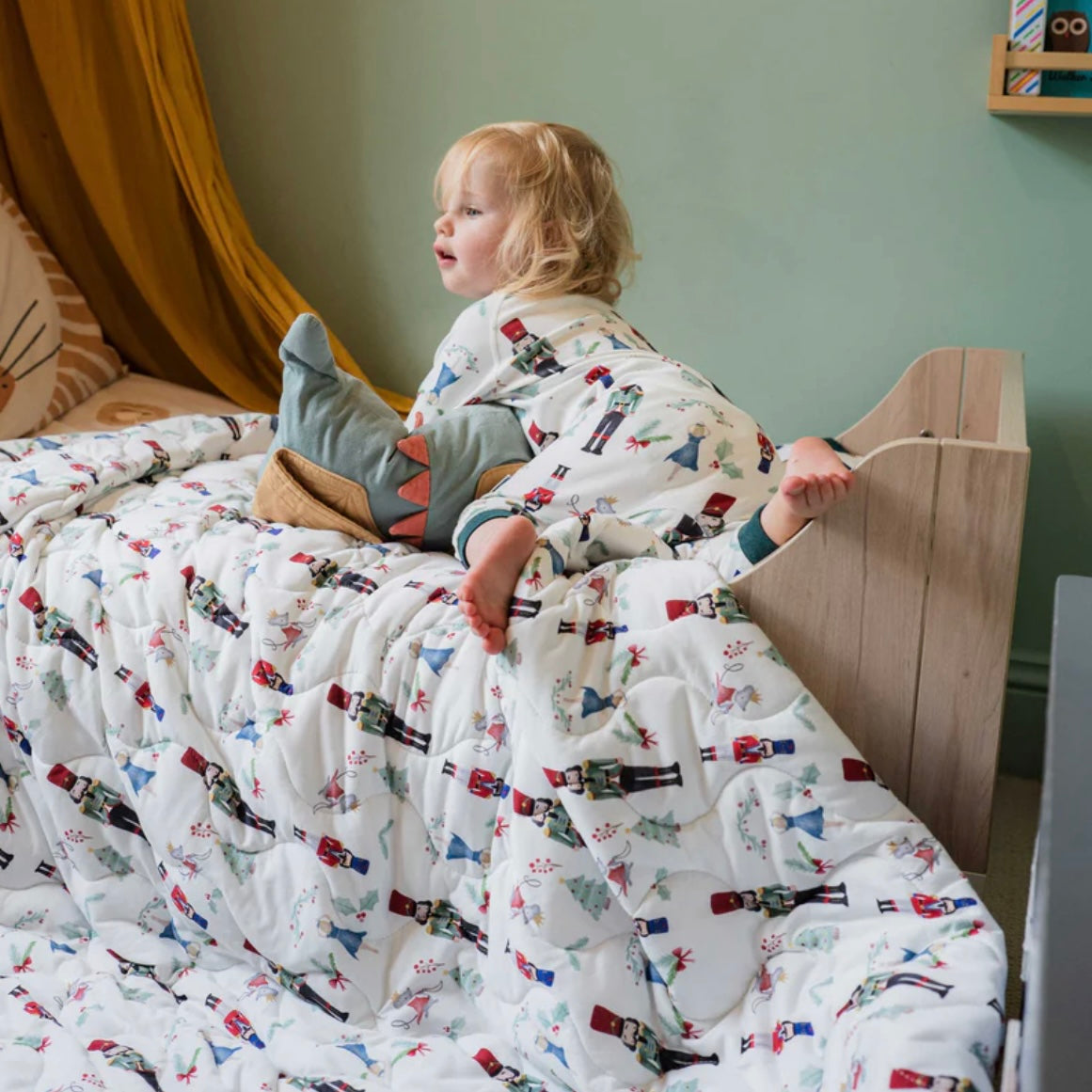 Nest Designs-Medium Cozy Blanket Nutcracker(167 x 220cm)