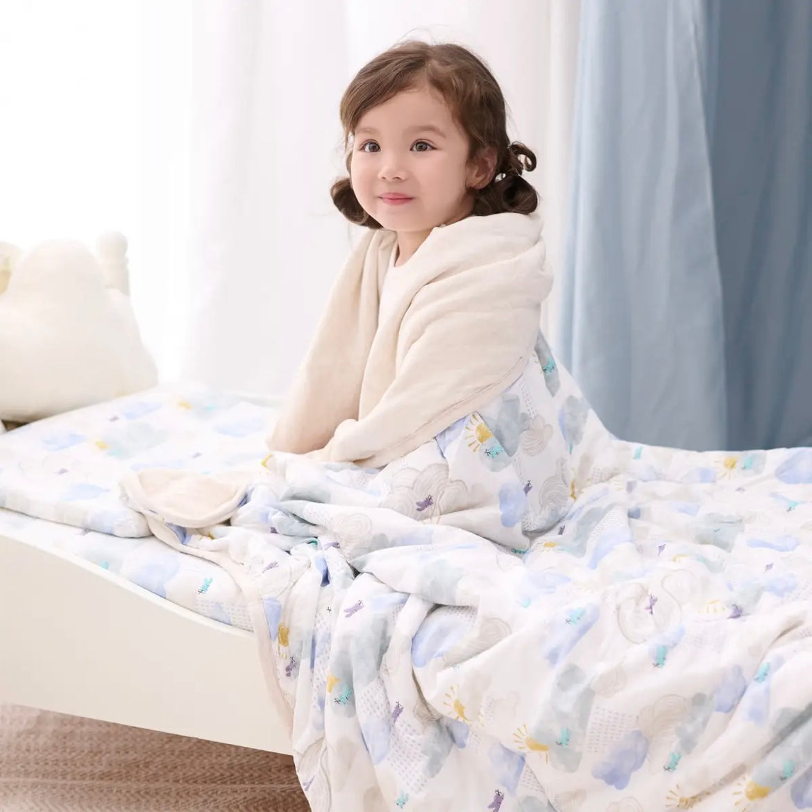 Nest Designs-Cozy Blanket Fluffy Puffs