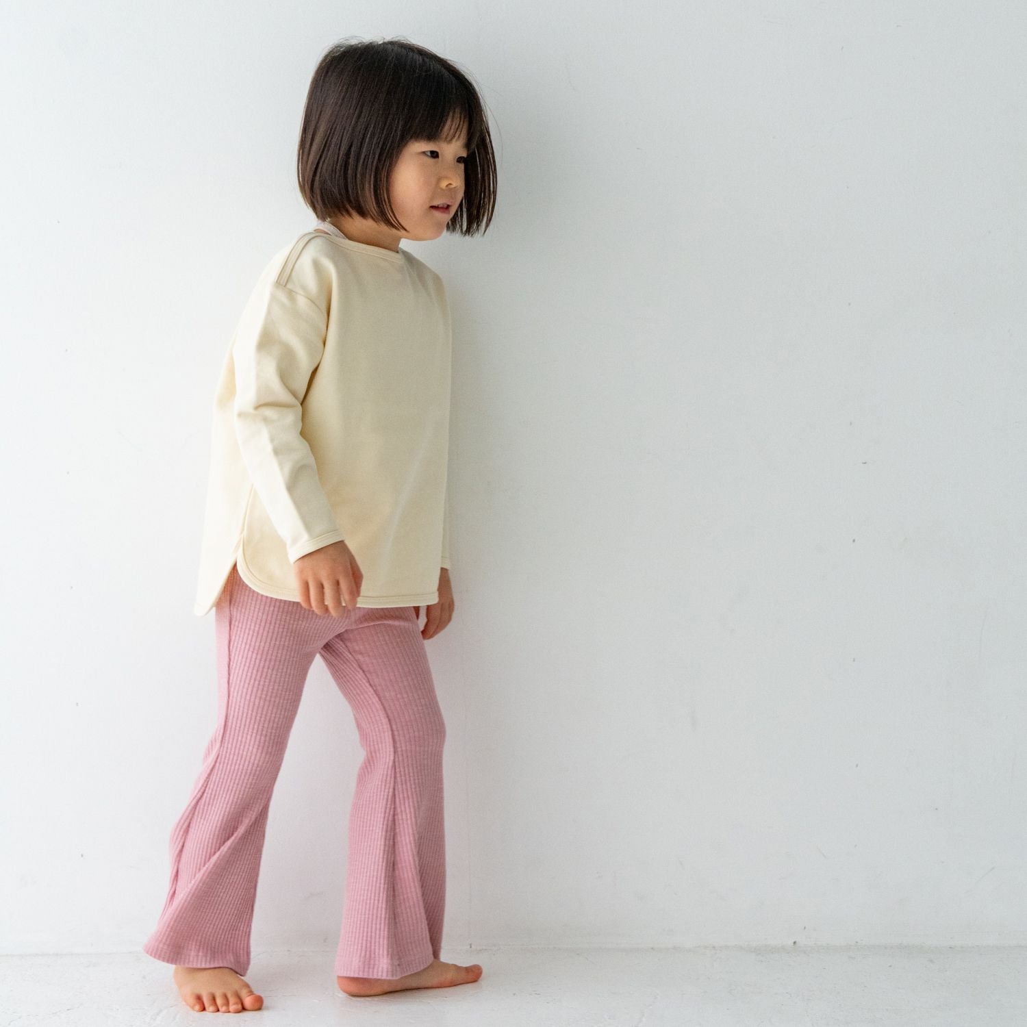 Solii + Solä - Girls Ribbed Flare Pants Pink