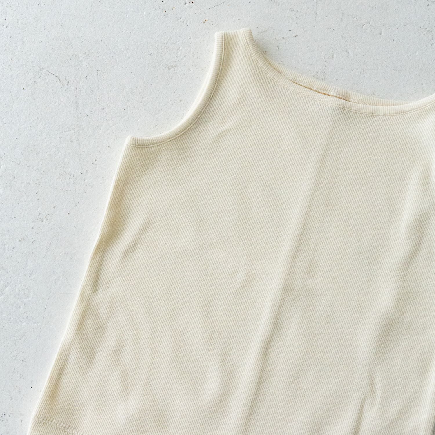 Solii + Solä - Ribbed Sleeveless Ivory
