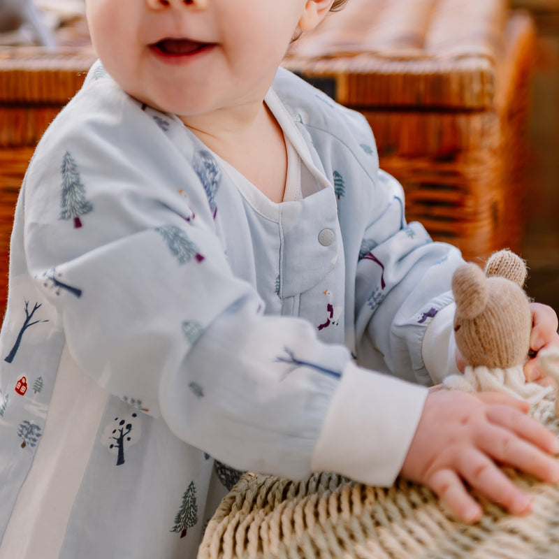 Nest Designs-0.6 TOG Long Sleeve Footed Sleep Bag Snowy Snuggles