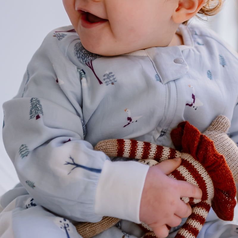 Nest Designs-0.6 TOG Long Sleeve Footed Sleep Bag Snowy Snuggles