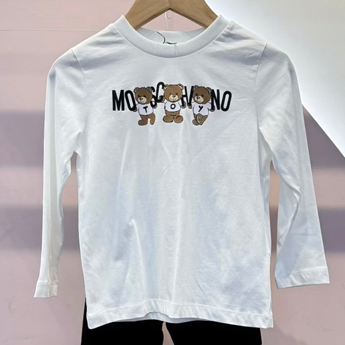 LS TEE WITH THREE BEARS TXT LOGO PRINT-CLOUD