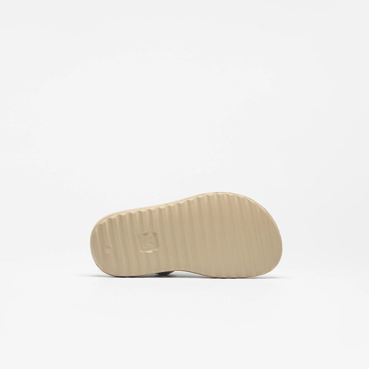 Veja-Mini Etna Lite Almond