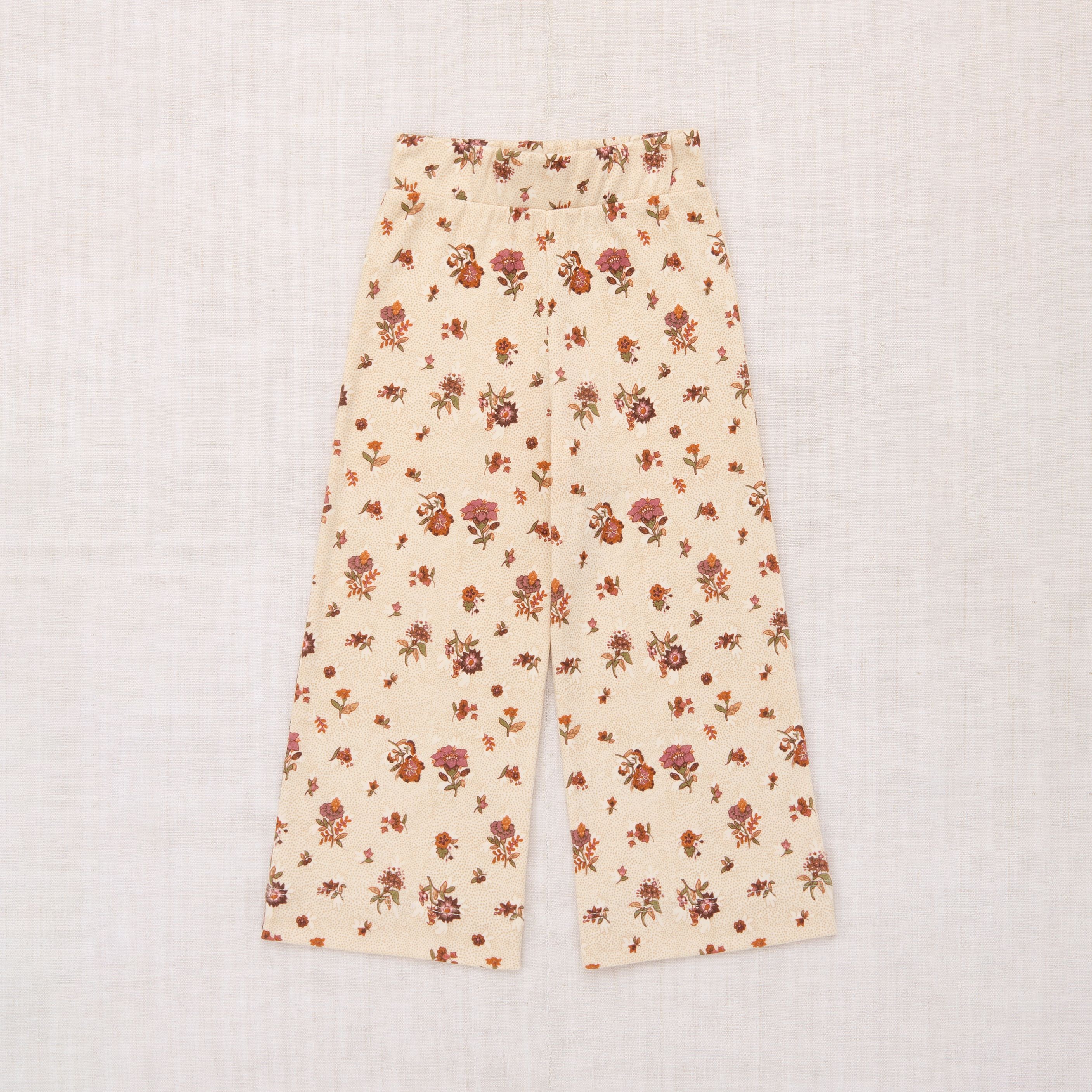 Misha & Puff-A-Pant String/Antique Rose Holyoke Floral