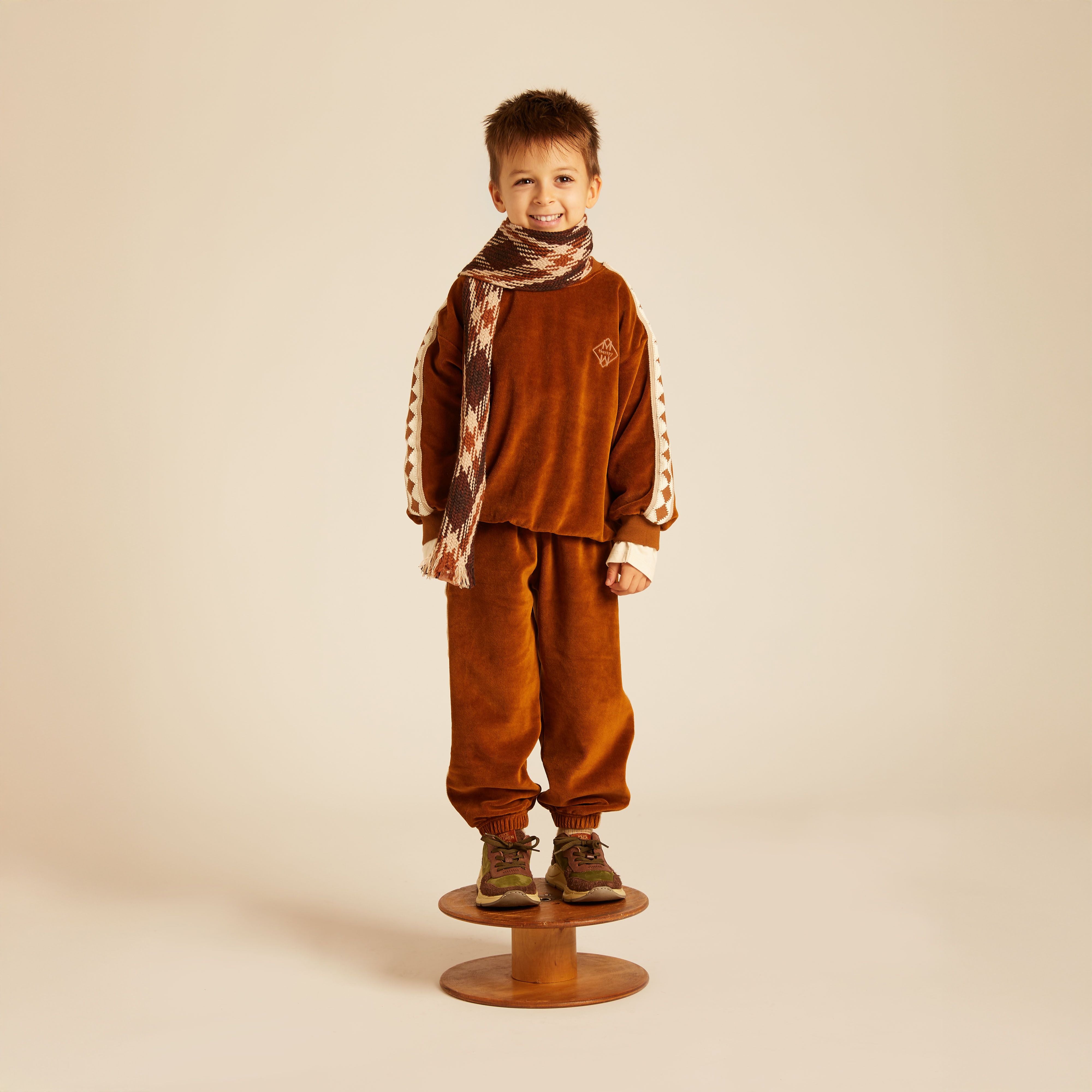 Morning Mess Therapy-Nico Sweatshirt Ocersize Balloon Fit Caramel Velvet