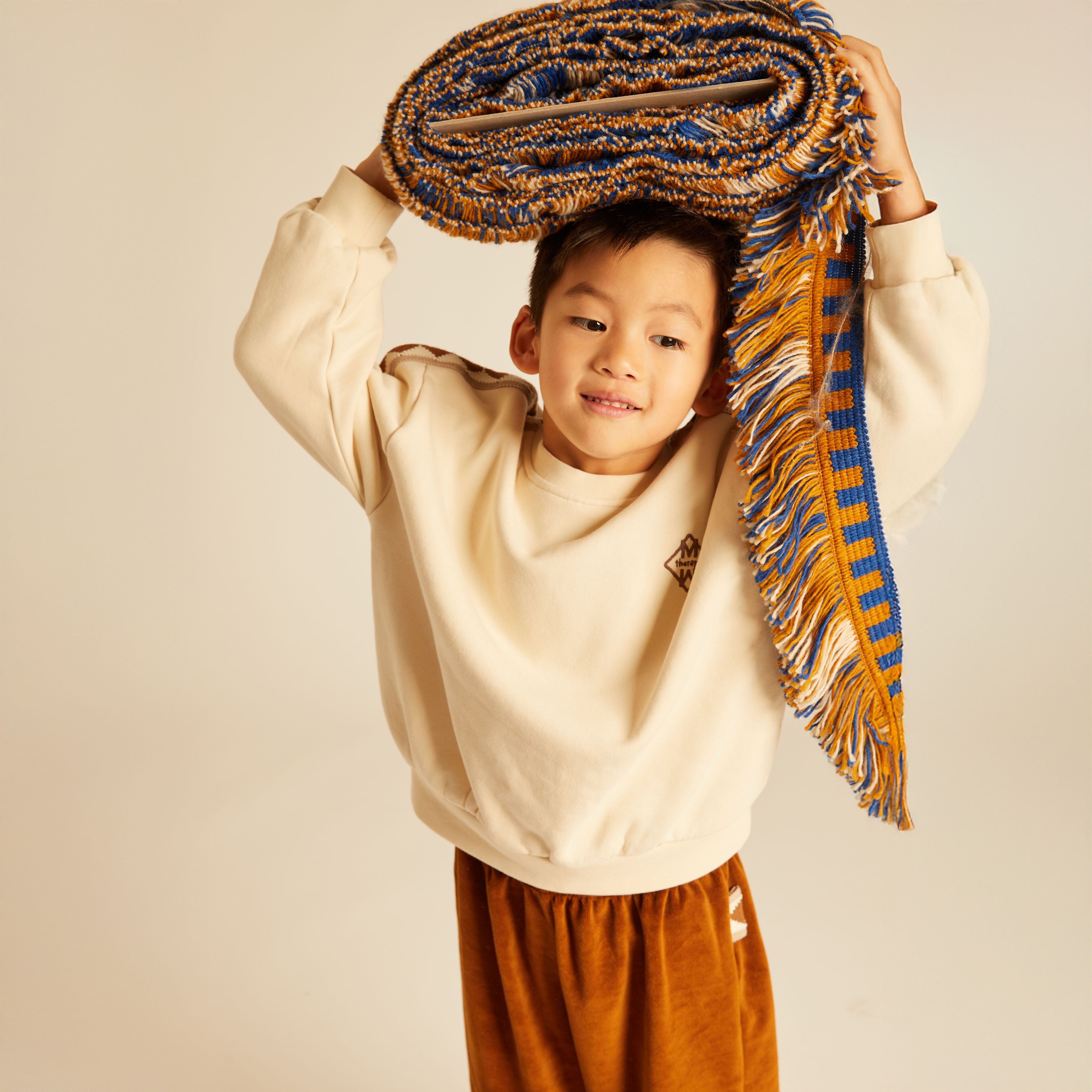 Morning Mess Therapy-Nico Sweatshirt Ocersize Balloon Fit Buttermilk