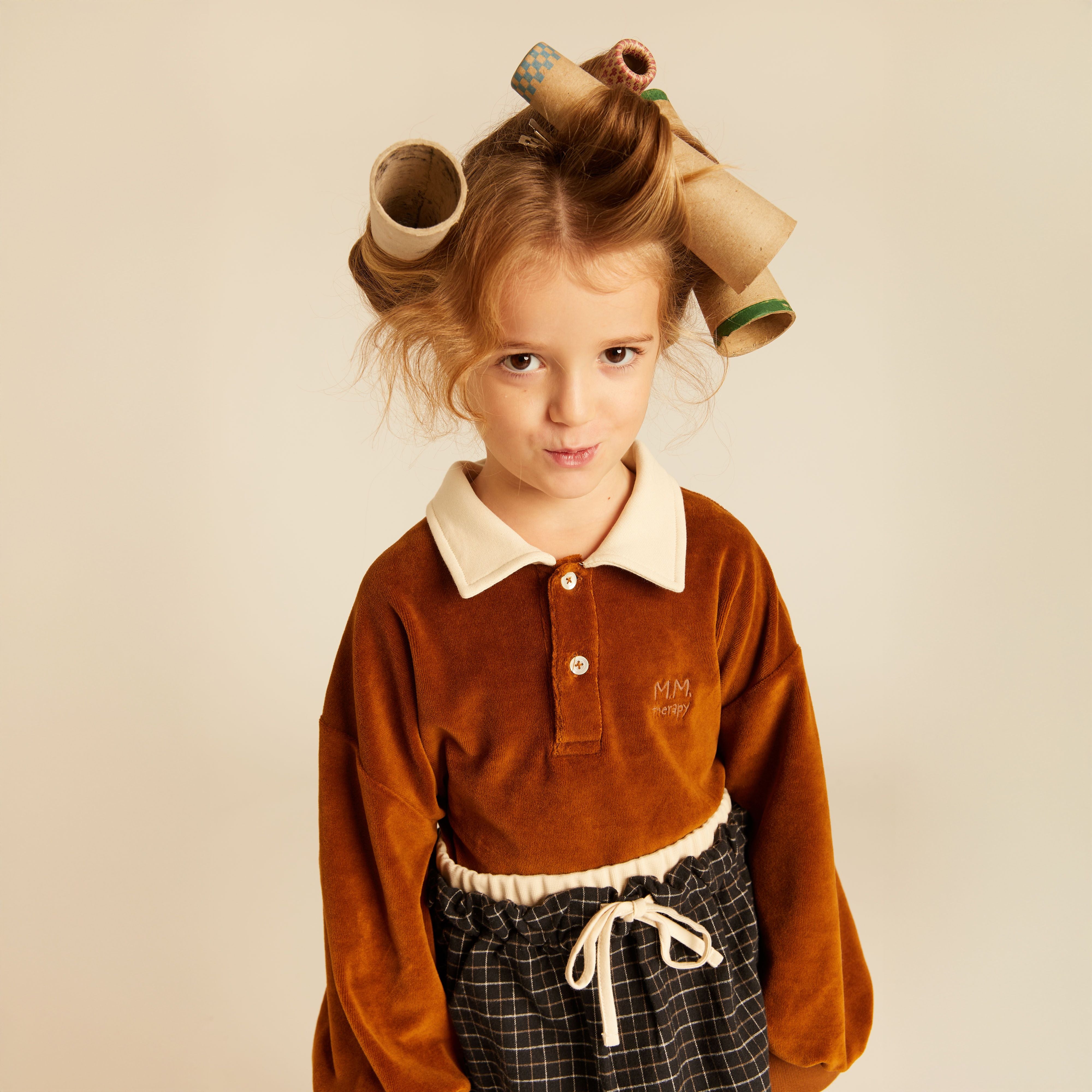 Morning Mess Therapy-Franz Polo Sweatshirt Straight Fit Caramel Velvet