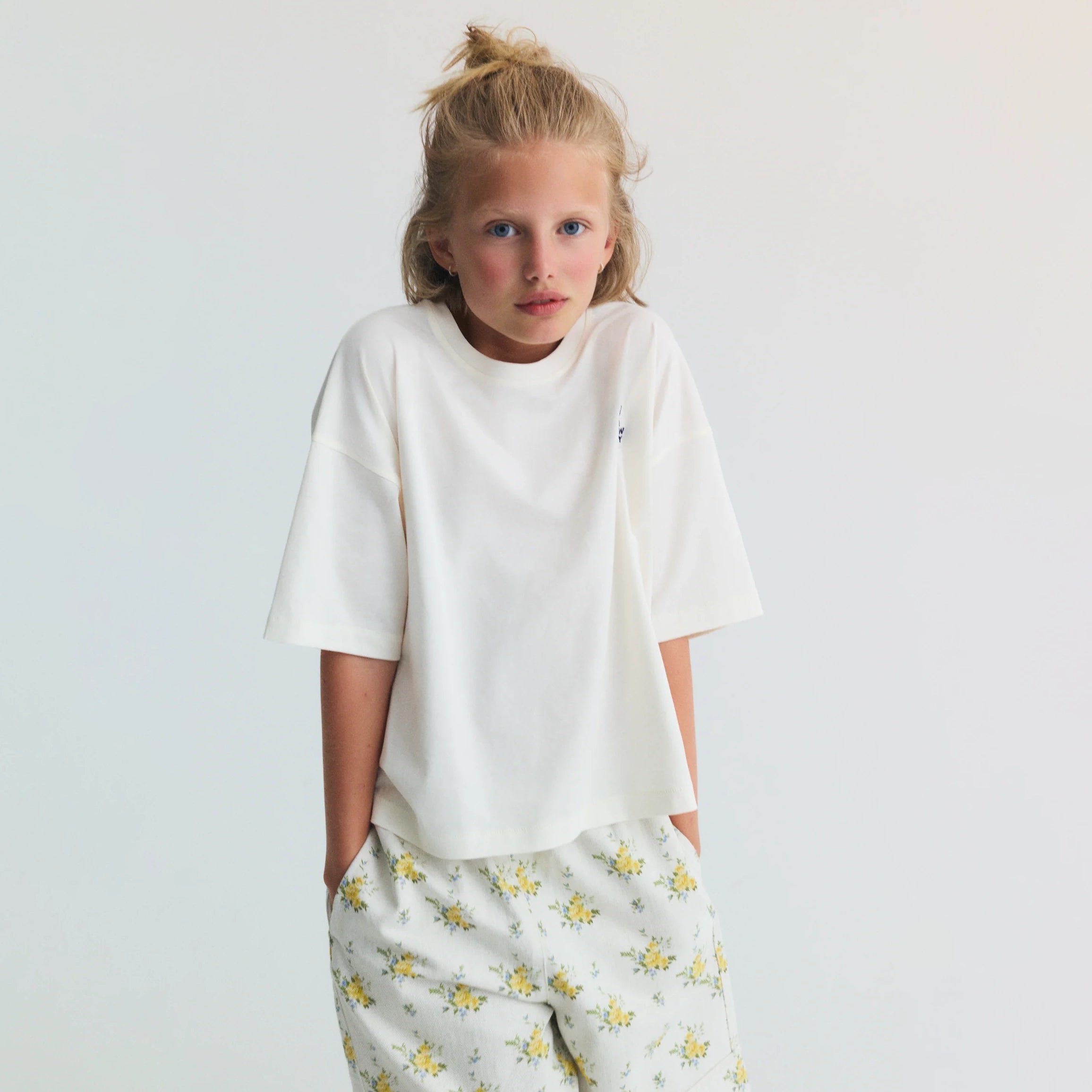 The New Society-Kids TNS Logo Teen T-Shirt Ecru