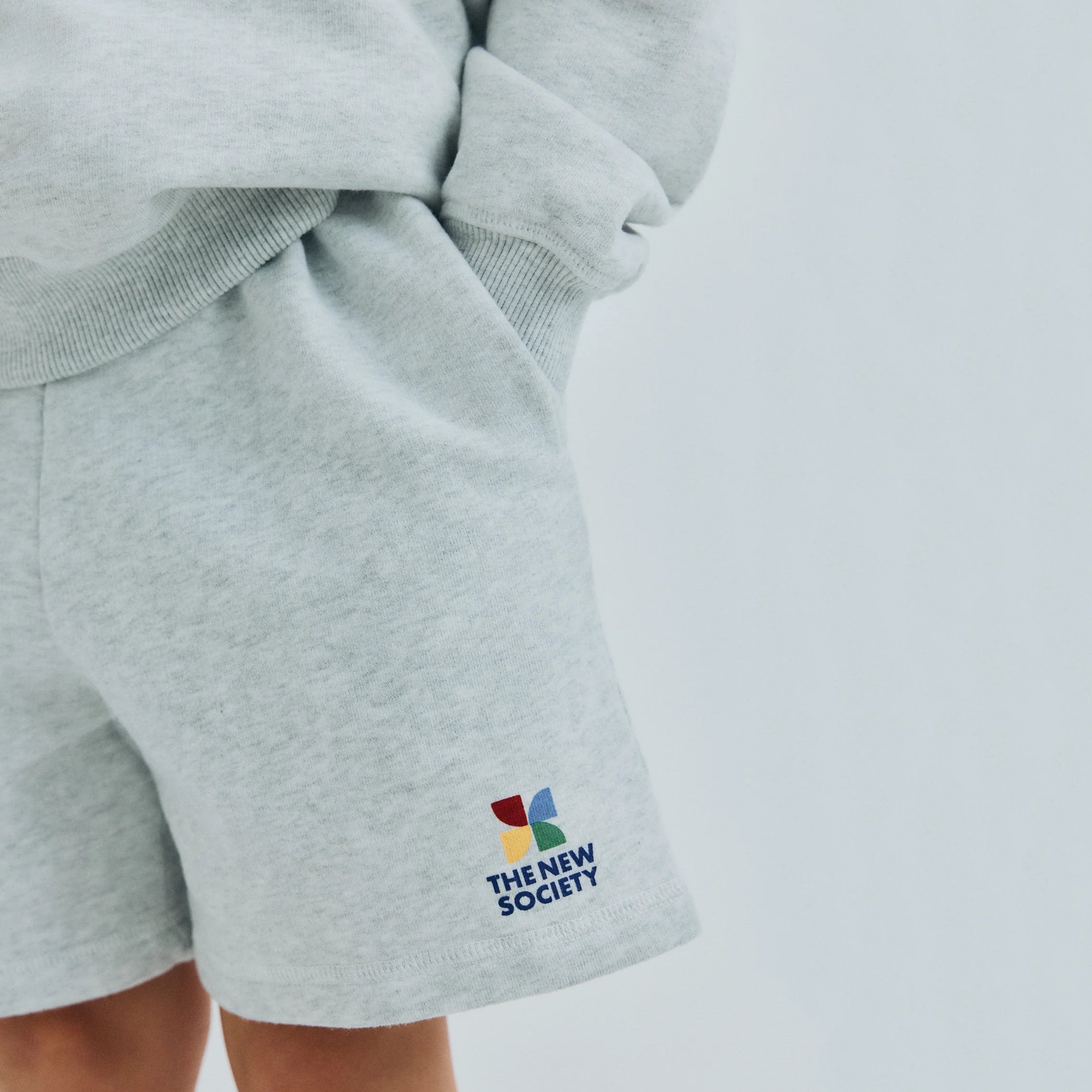 The New Society-TNS Logo Short Light Grey Melange