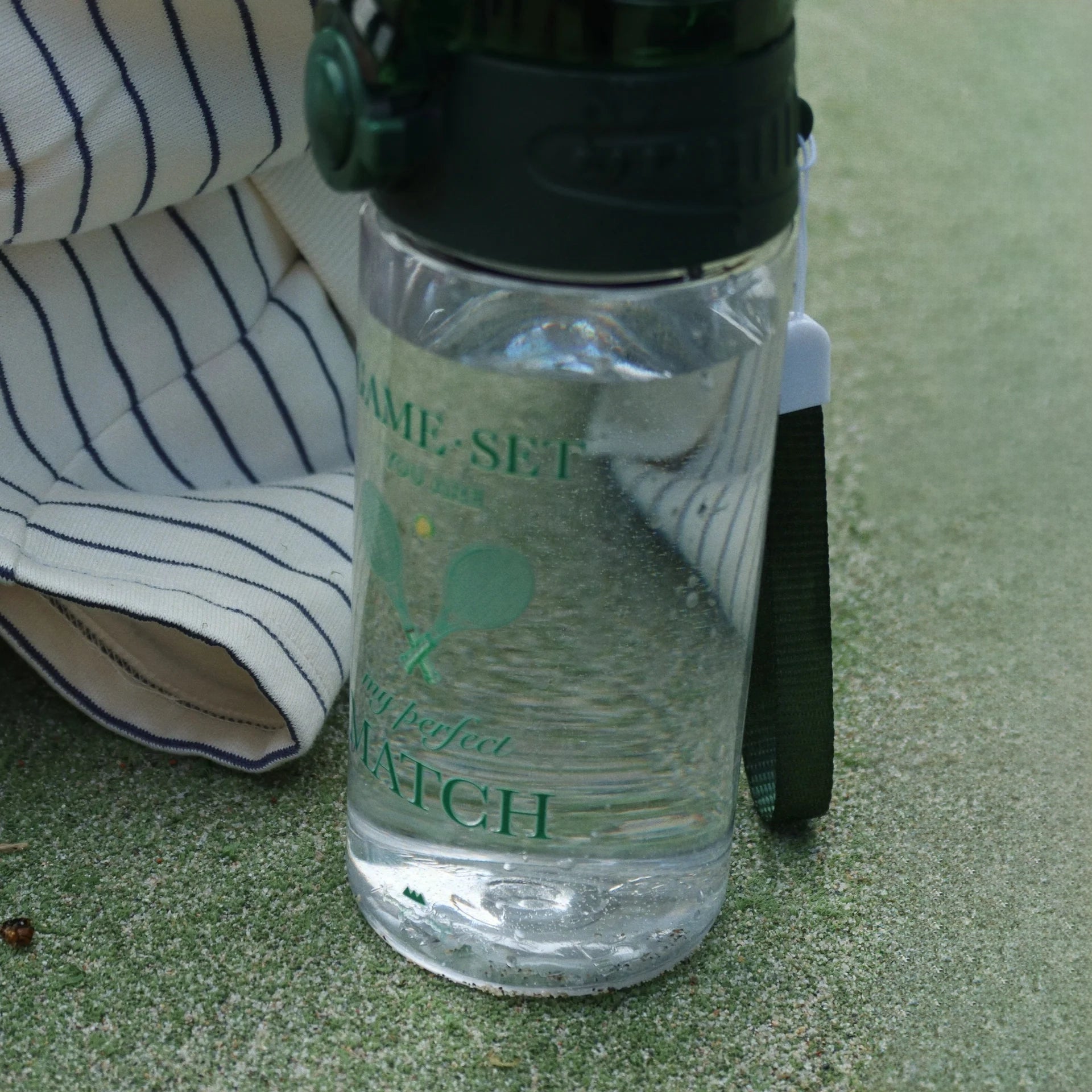 Konges Sløjd-Water Bottle Match