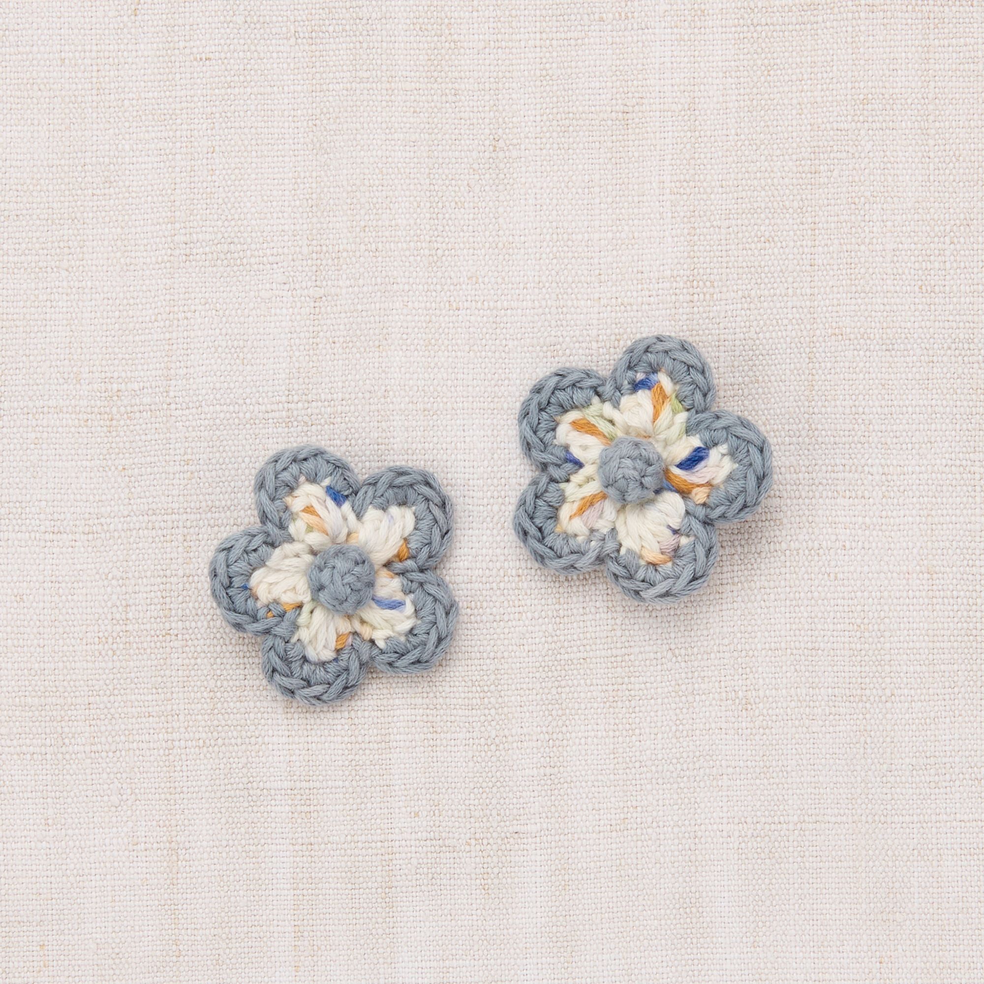 Misha & Puff-Girls Medium Flower Clip Set Seashore Confetti