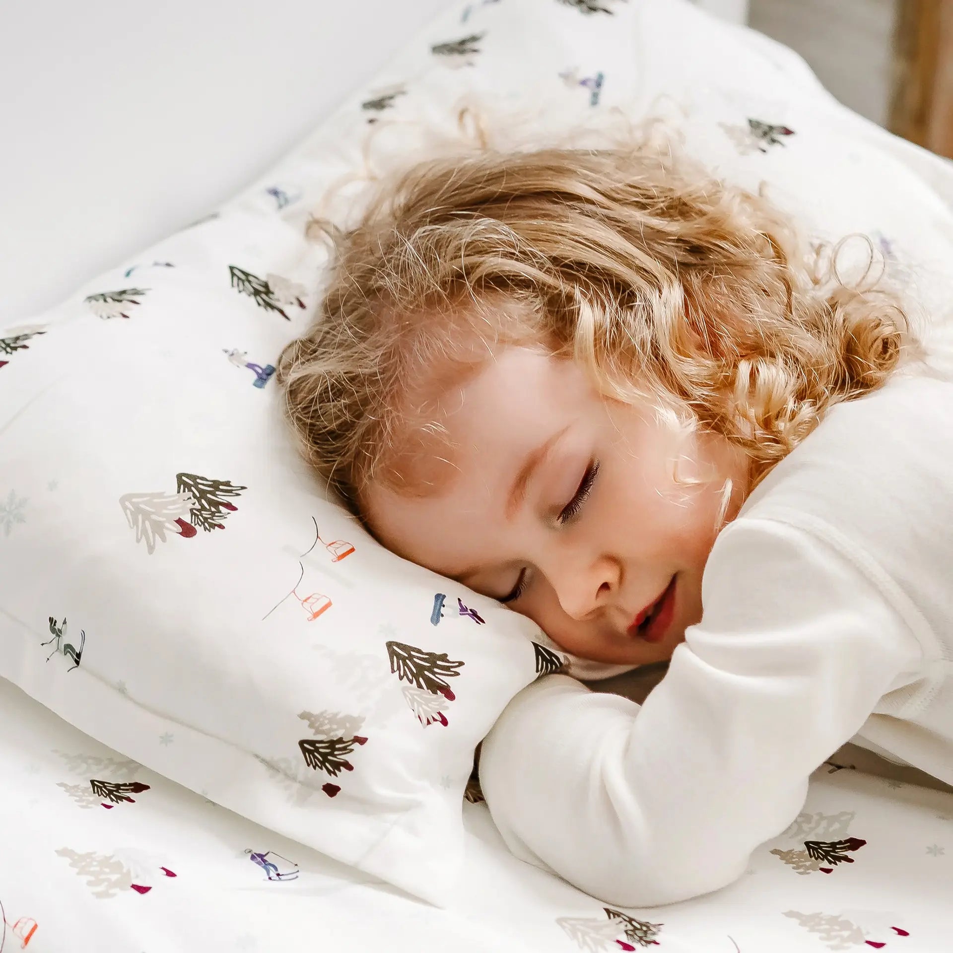 Nest Designs-Pillowcase Chills N' Thrills