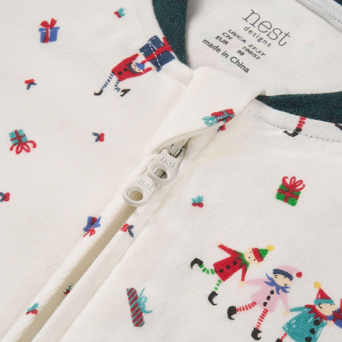 Nest Designs-L/S Footless Sleeper Santas Elves