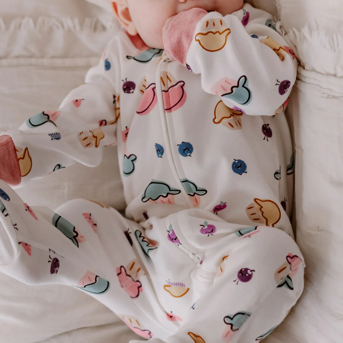 Nest Designs-Long Sleeve Footed Sleeper Muffin Man