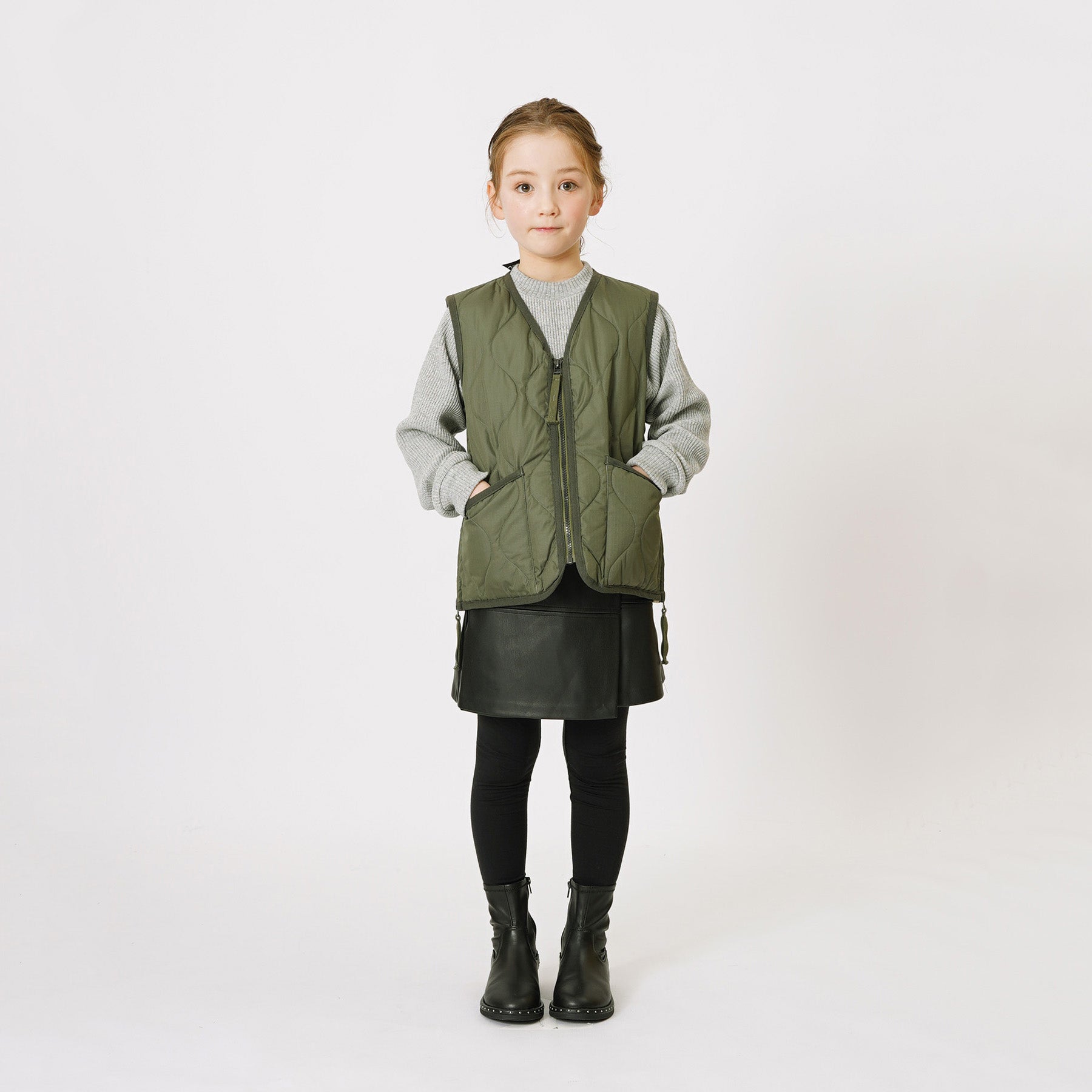 Taion-Kids Military Zip V Neck Down Vest Olive