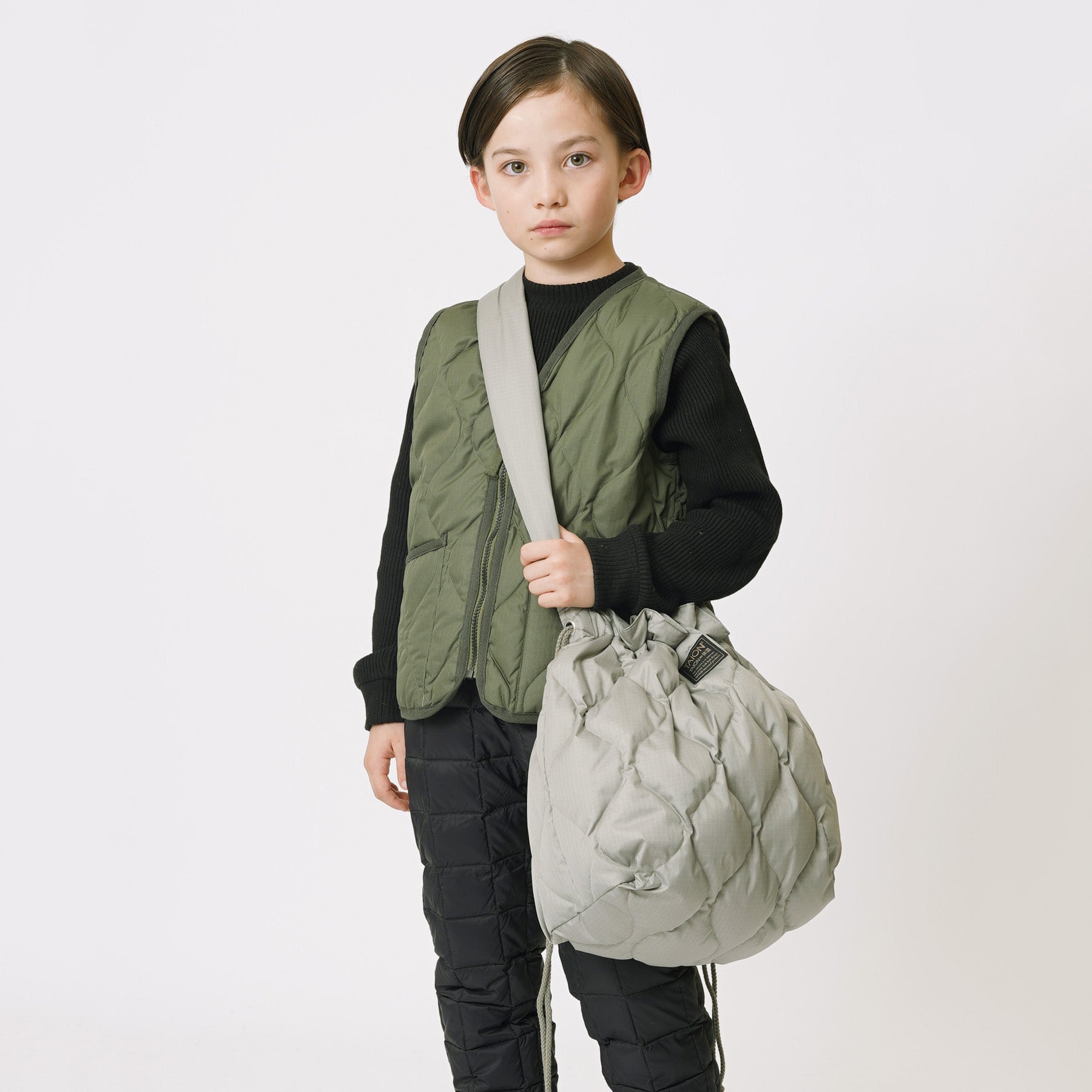 Taion-Kids Military Zip V Neck Down Vest Olive