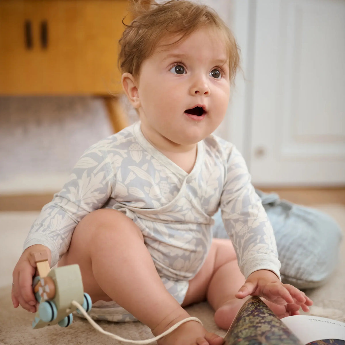 Nest Designs-Long Sleeve Onesie Acorn- Slate Blue