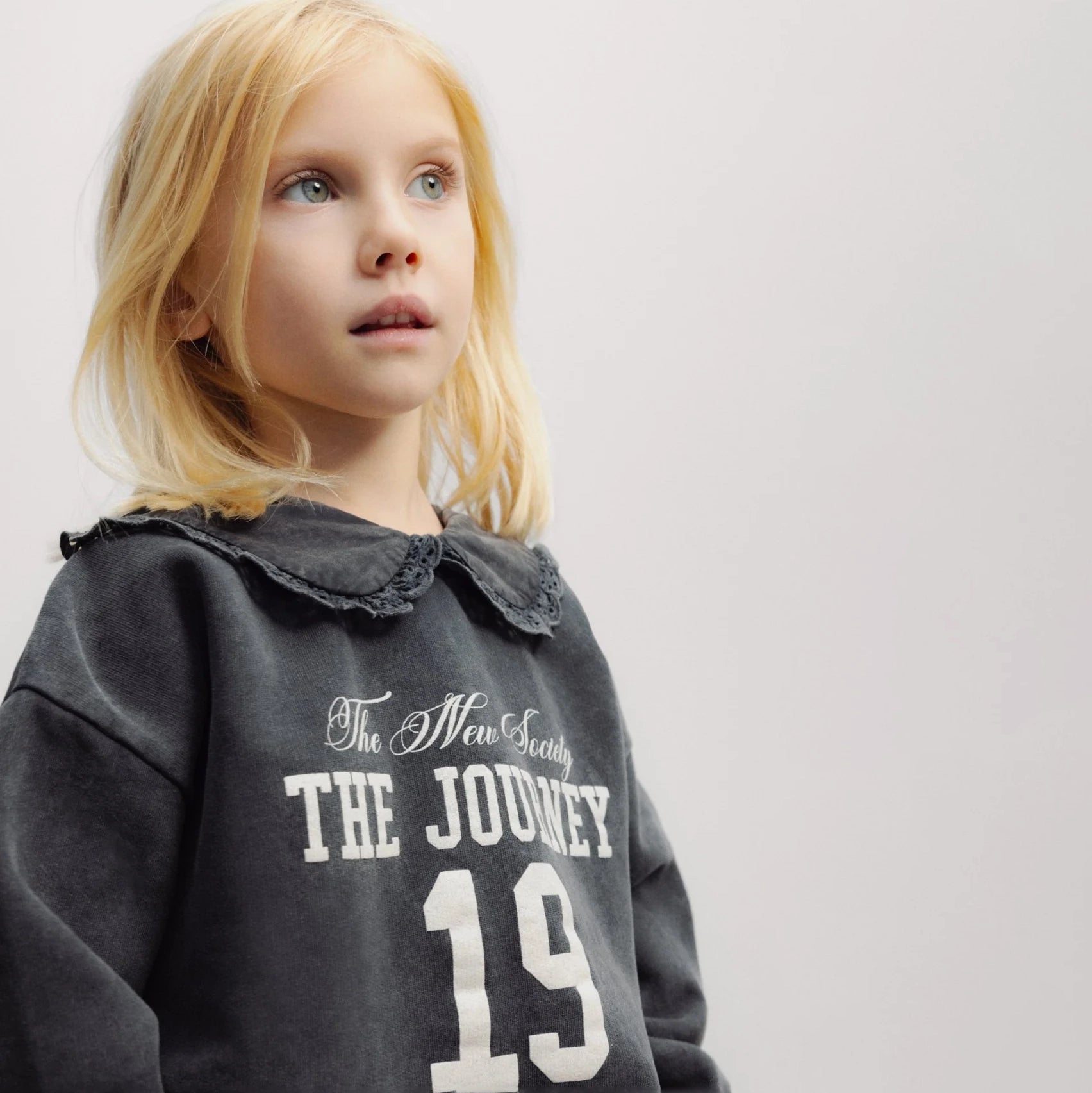 The New Society-Bluff Sweatshirt Forged Iron