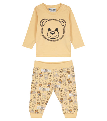 2 PC SET WITH LARGE BEAR TOP AND ALLOVER PRINT PANT, CREAM